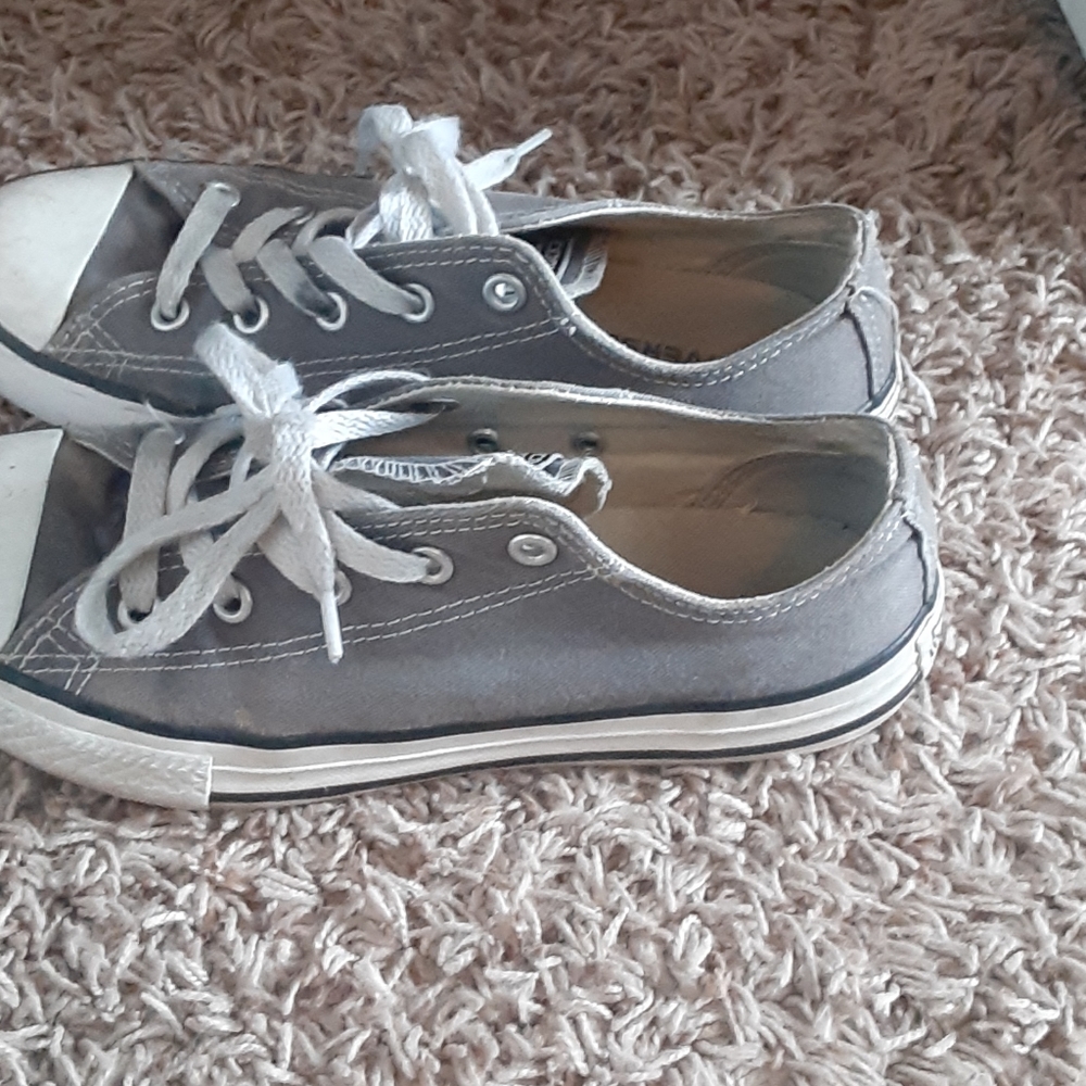 Shoes - Picture 3 of 3